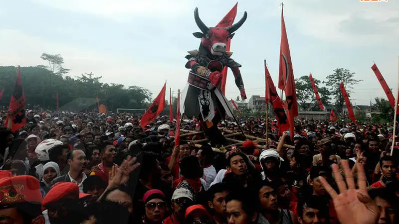 [FOTO] Usai Targetkan Menang Telak, Jokowi Curhat Tak Tidur 3 Hari