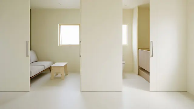 Model Rumah Kecil Semi Permanen 6x10 di Gang Sempit (AI)