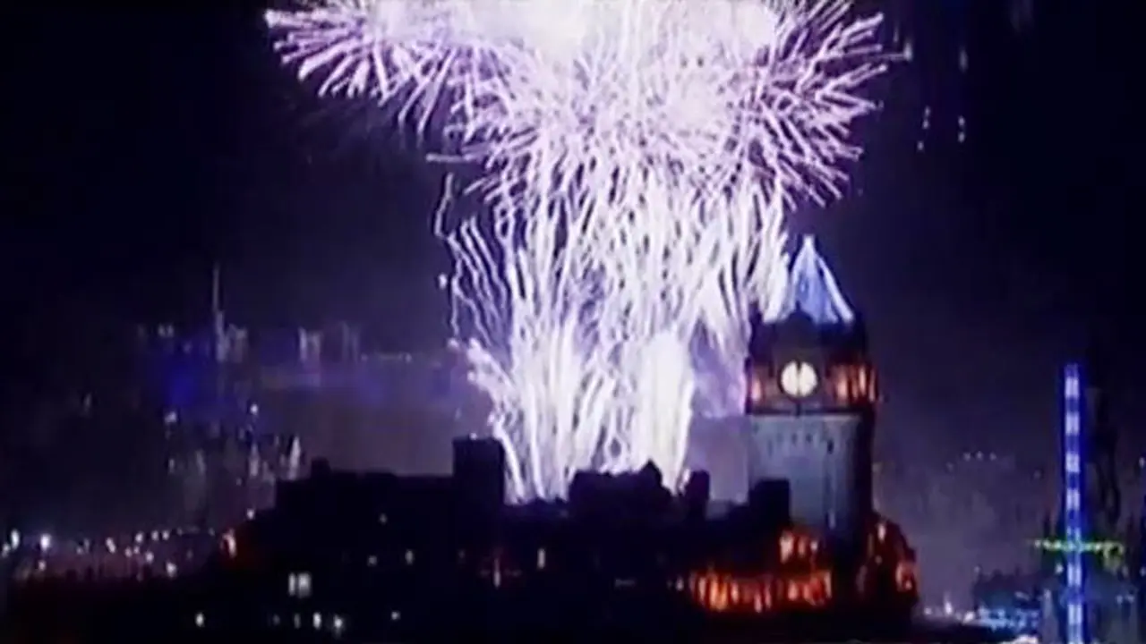 Tahun Baru 2017 di Edinburgh, Inggris.