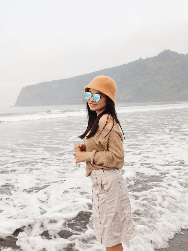 6 Potret Liburan Penyanyi Dangdut Tasya Rosmala, Makin Memesona