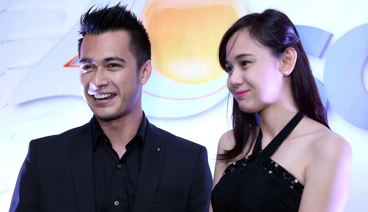 Eza Gionino melihat bahwa kekasihnya, Meiza Aulia sayang dengan mamanya. Bahkan, respon dari keluarga juga positif. (Nurwahyunan/Bintang.com)