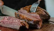 6 Cara Gampang Memasak Daging Bebek agar Tak Bau Amis dan Empuk