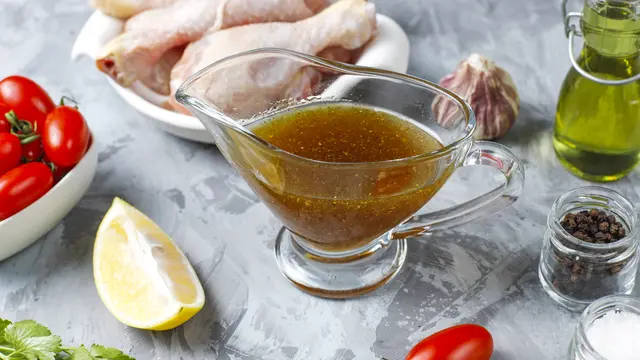 Marinasi Ayam dengan Bumbu