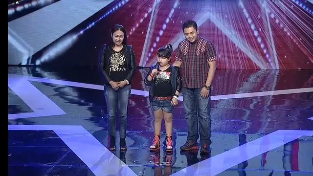 Potret masa kecil Putri Ariani yang viral usai lolos babak audisi America's Got Talent 2023 (Foto:Youtube Indonesia's Got Talent)