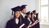 Ilustrasi mahasiswa lulus kuliah. (Foto: Shutterstock)