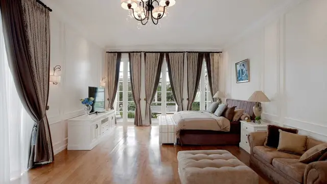 Desain Interior Rumah Klasik Masa Kini yang Tampil Mewah dan Elegan