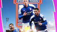 Ipwich Town - Ilustrasi Leif Davis, Conor Chaplin, Nathan Broadhea dengan Piala Premier League (Bola.com/Adreanus Titus)
