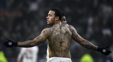 Saingi Ac Milan Inter Milan Turut Incar Memphis Depay Dunia Bola Com