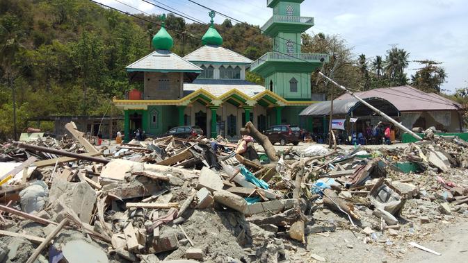 Top 3 Berita Hari Ini: Penyelamatan Dramatis Korban Gempa ...