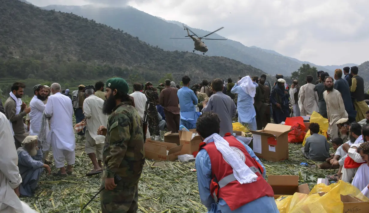 Dengan kedalaman gempa yang hanya 8 kilometer, guncangannya menimbulkan kerusakan parah. (AP Photo/Wahidullah Kakar)