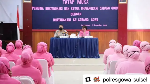 Tubuh langsing Uut Permatasari setelah melahirkan