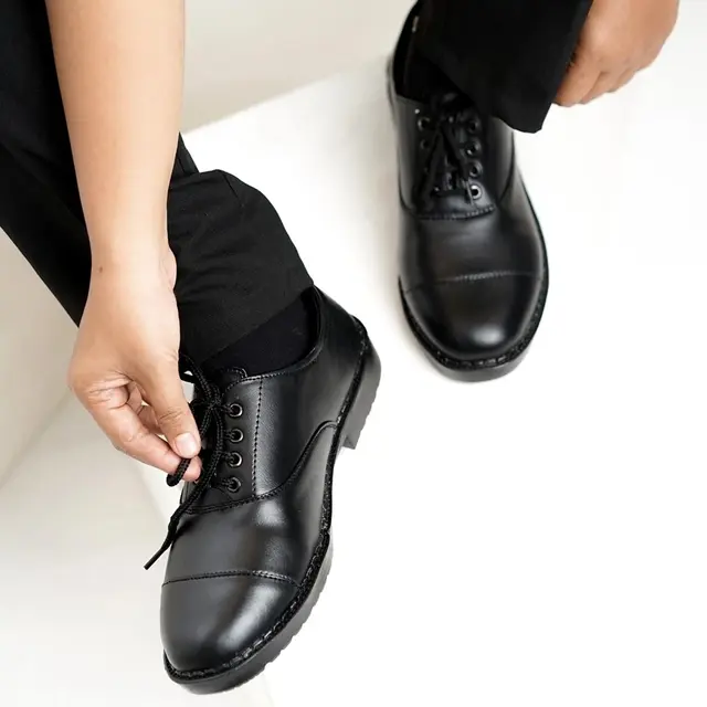 Sepatu Pantofel Pria