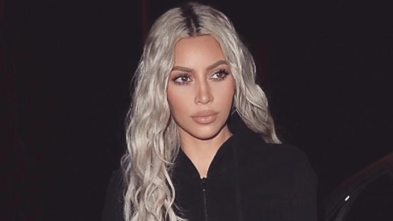 [Bintang] Kim Kardashian