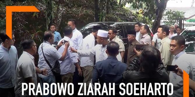 VIDEO: Prabowo Ziarah ke Makam Soeharto