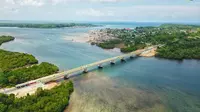 Jembatan Leta Oar Ralan ini menghubungkan Pulau Yamdena dan Pulau Larat di Maluku. (Foto: Kementerian PUPR)