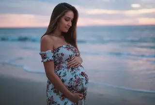 ilustrasi ciri ciri orang hamil dari raut wajah/Neal E. Johnson/unsplash