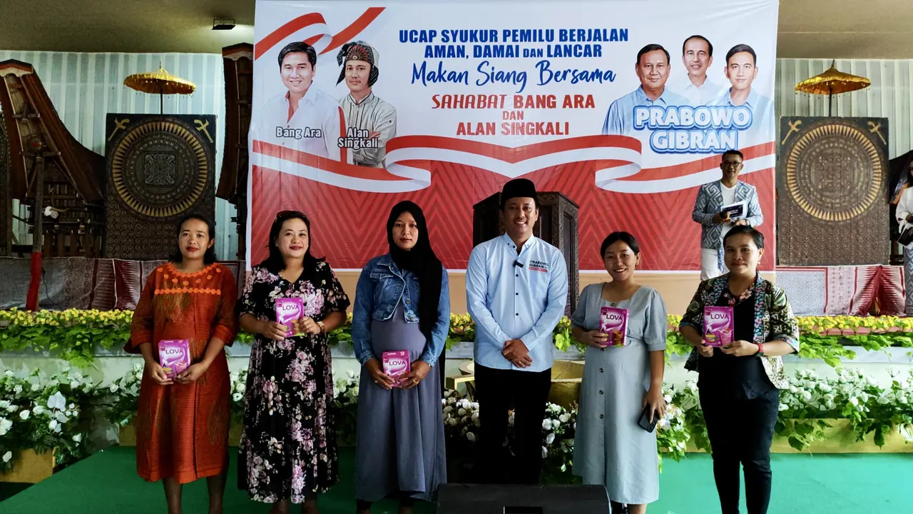 Pendukung Maruarar Sirait yang tergabung dalam Sahabat Bang Ara