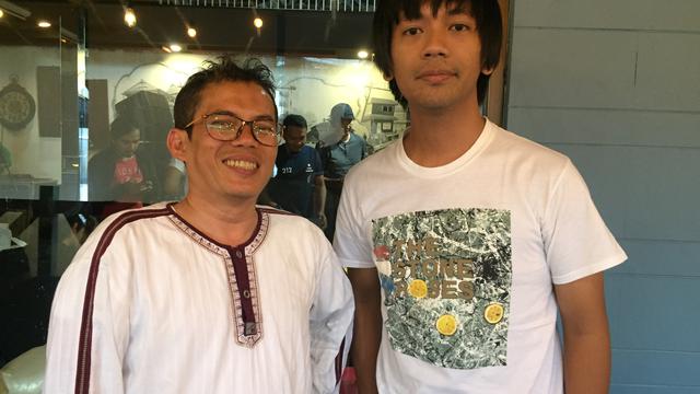 Gunadi Sudradjat selaku komposer dan founder dari Hira bersama Rian D'Masiv