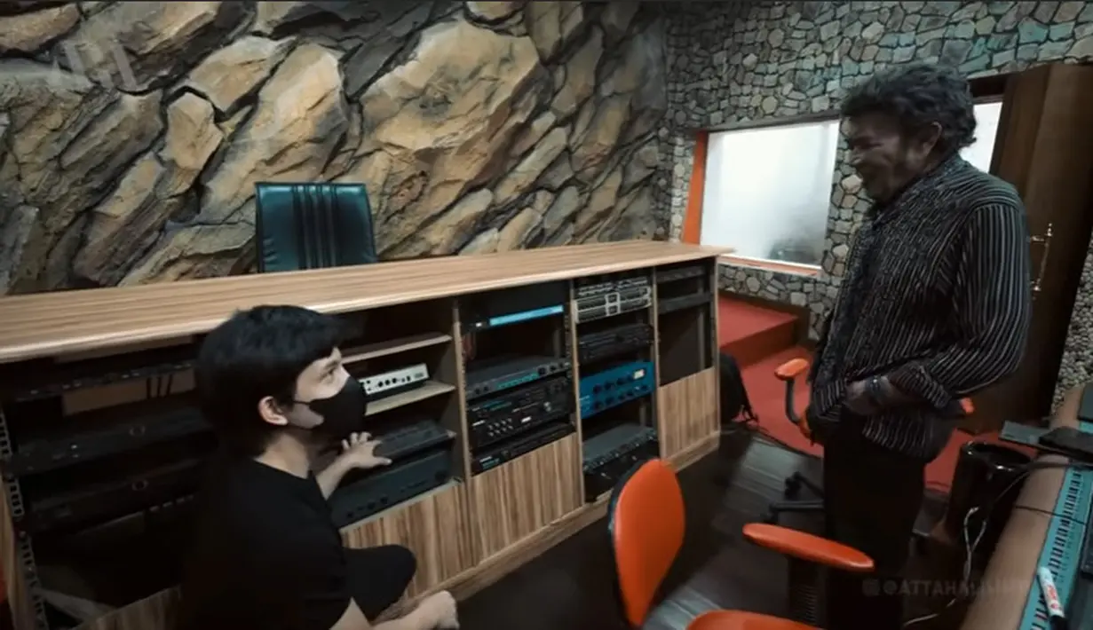 Rumah Rhoma Irama (Youtube/ AH)