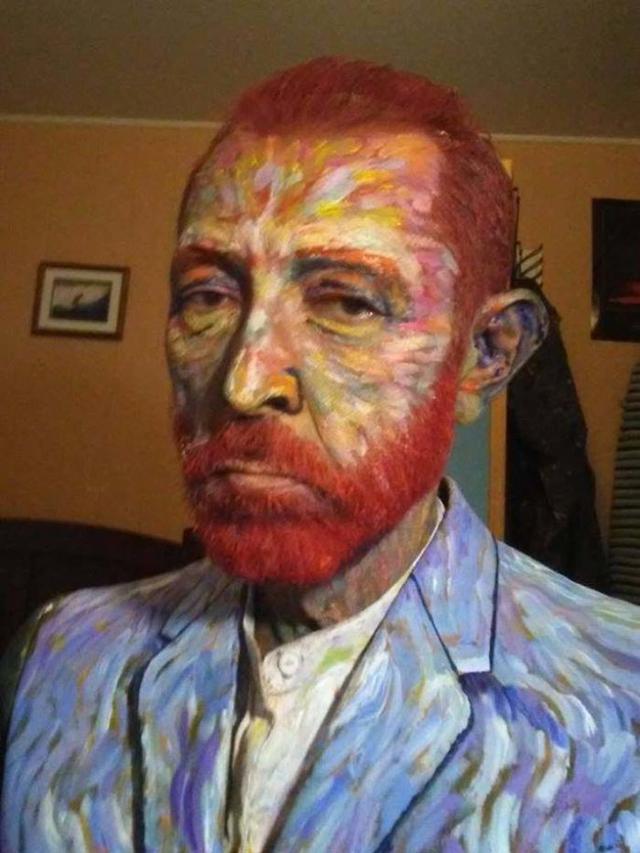 Kostum Halloween unik