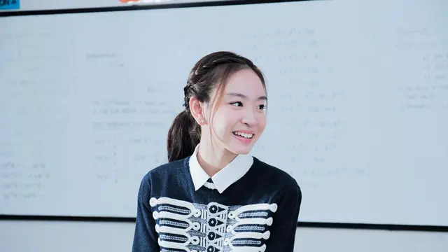 Phoebe Paris Hadirkan Lagu yang Easy Listening