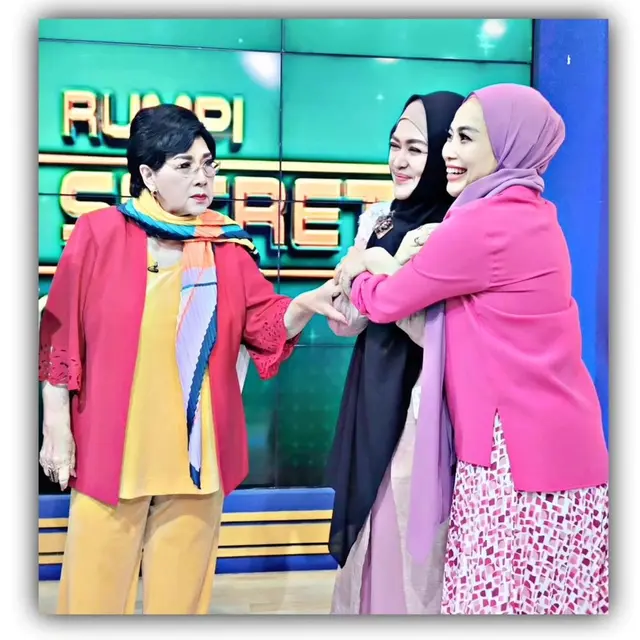 6 Potret Zeda Salim Bareng Rekan Artis, Foto dengan Ammar Zoni Curi Perhatian
