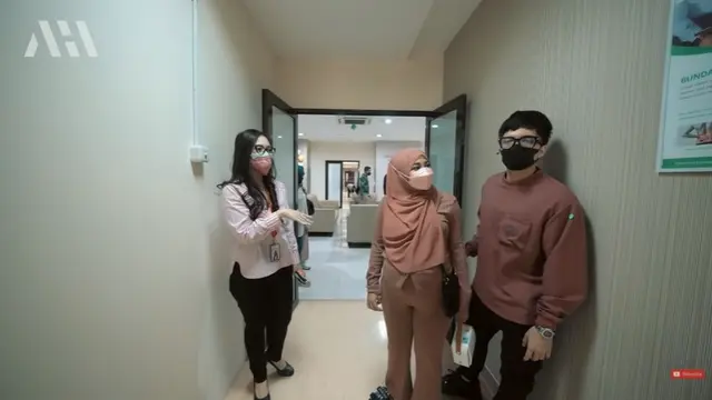 Sewa Satu Lantai, Ini 7 Potret Kamar Mewah Aurel Hermansyah di Rumah Sakit