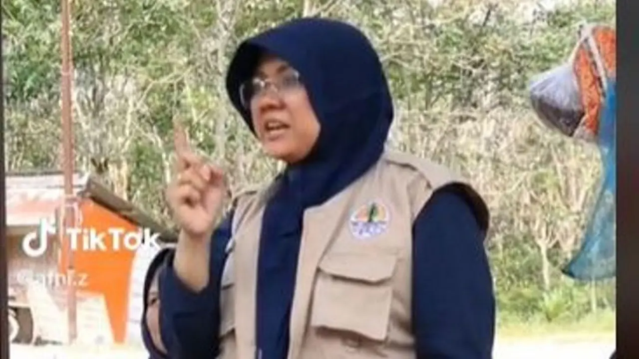 Pegawai KLHK yang Bela Gajah Lewati Pemukiman Penduduk di Riau Tuai Dukungan Warganet