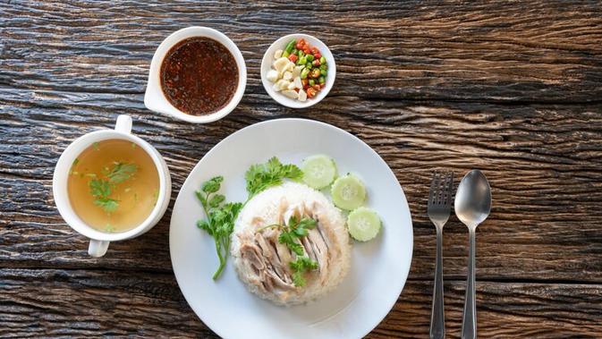 Nasi Hainan Gurih Harum Cukup Magic Com: Resep Praktis Anti Ribet.