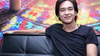 Alasan Adipati Dolken Selalu Sembunyikan Hubungan Asmaranya