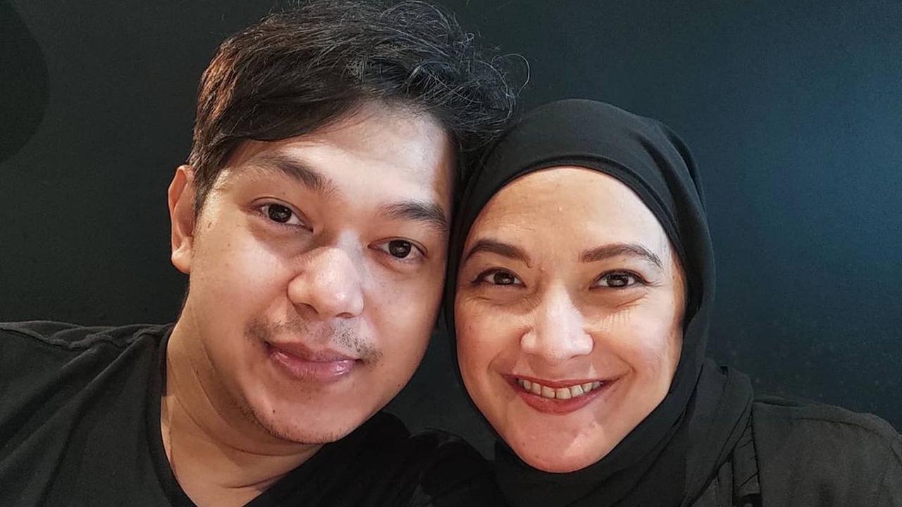 [Fimela] 11 Tahun Menikah, Ini 6 Potret Keluarga Andhara Early yang Harmonis