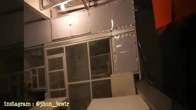 Potret rumah lama Cindy Fatika Sari dan Teuku Firmansyah (Sumber: Youtube/Jempolan)
