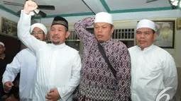 Fahrurrozi Ishaq dilantik menjadi Gubernur pada Senin, 1 Desember 2014, Senin di depan Gedung DPRD oleh FPI dan GMJ, Jakarta. Foto diambil pada Rabu (3/12/2014). (Liputan6.com/Herman Zakharia)