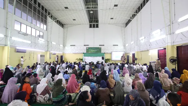 Peringatan Nuzulul Quran yang dihadiri WNI di Bangkok. (Sumber: KBRI Bangkok)