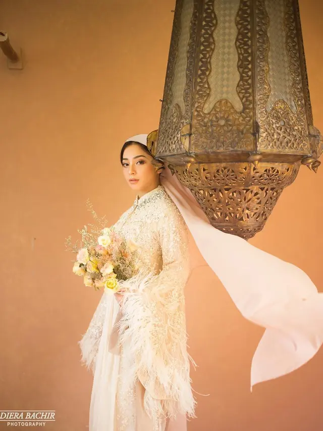 5 Pesona Nikita Willy dalam Pemotretan Bertema 'Dignity', Anggun Banget
