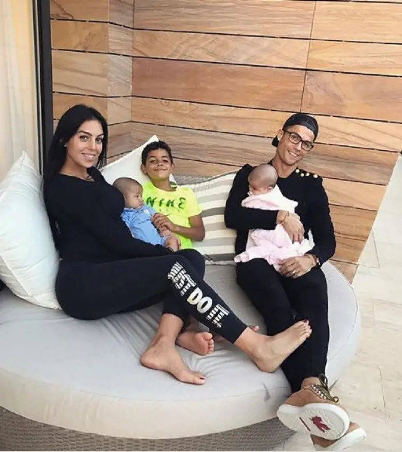 Georgina Rodriguez dan Cristiano Ronaldo (Instagram)