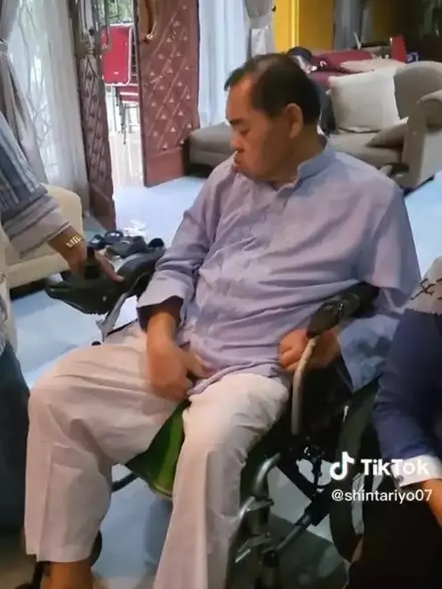 6 Momen Perayaan Ulang Tahun Mat Solar ke-60, Terus Berjuang Lawan Stroke
