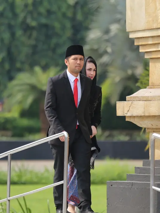 Arumi Bachsin dan Emil Dardak