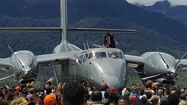 Pemkab Puncak Kerahkan 5 Pesawat Cari Caribou Hilang 