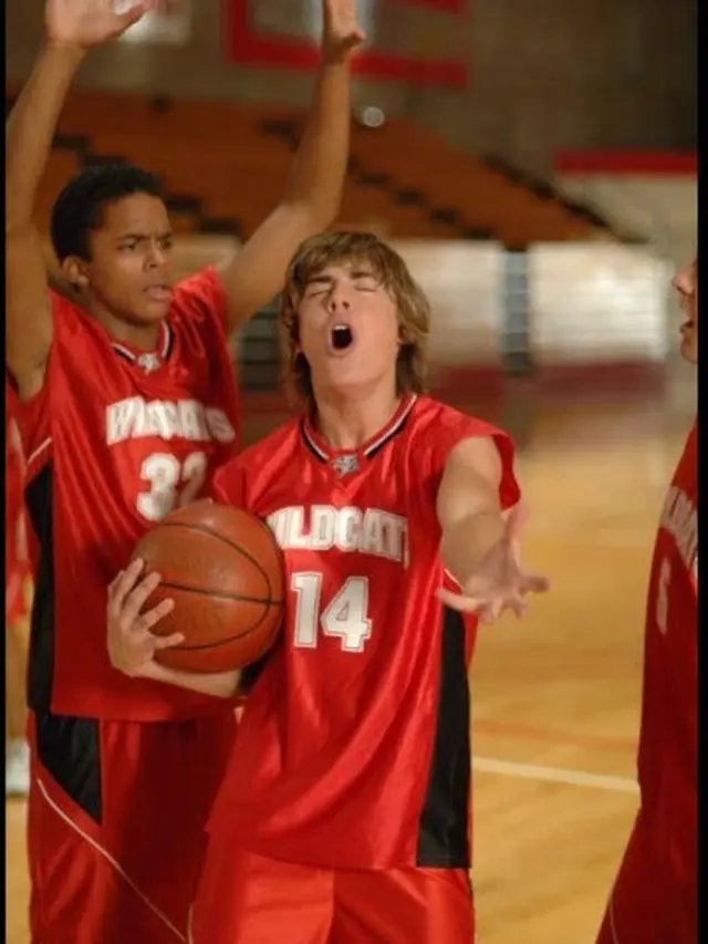Zac Efron dalam High School Musical tahun 2006 (Foto: Disney Channel via imdb.com)