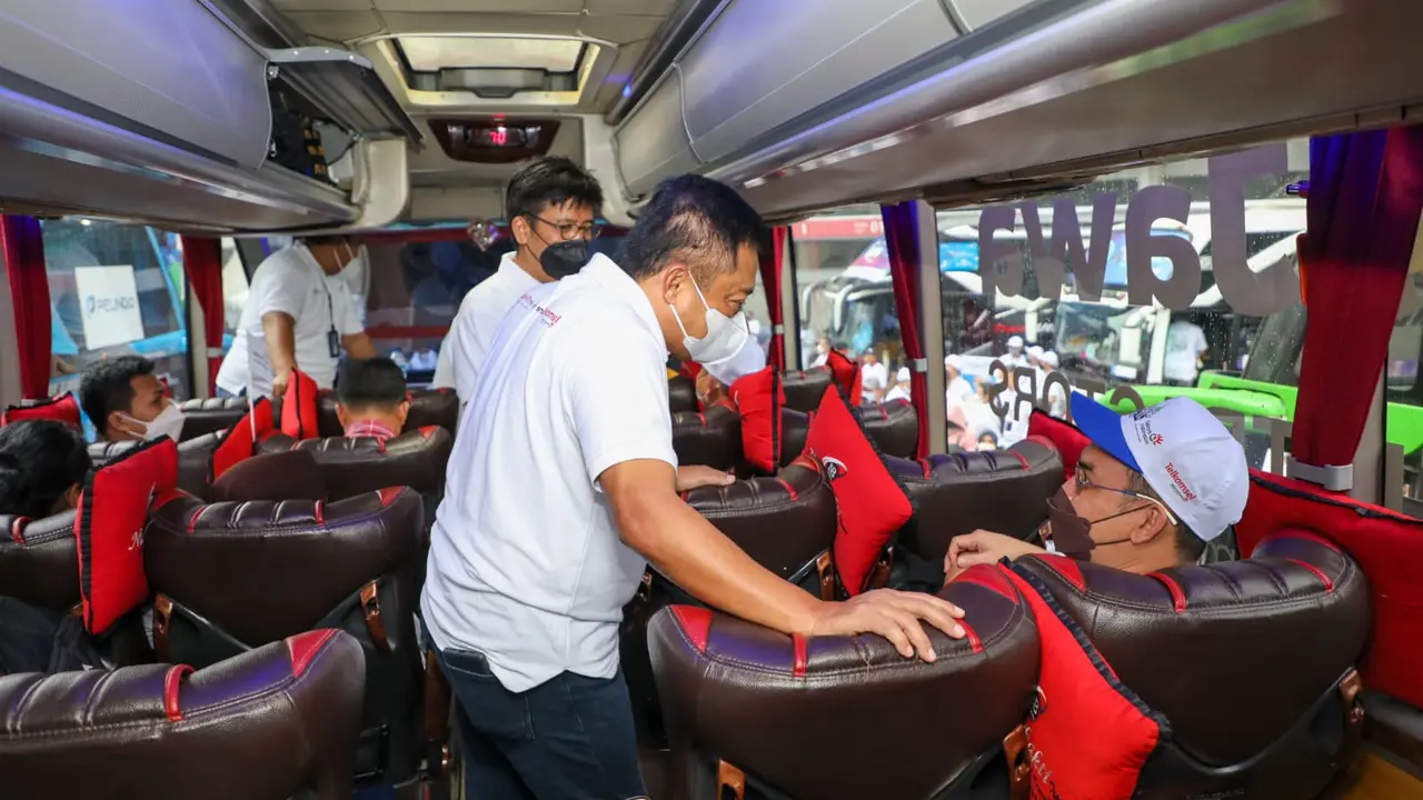 Telkom Berangkatkan 1.170 Pemudik ke 39 Kota Tujuan di Pulau Jawa