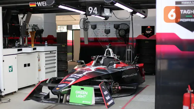 Foto: Sambut Race Kedua di Jakarta E-Prix 2023, Bagini Persiapan Sang Juara Bertahan Pascal Wehrlein