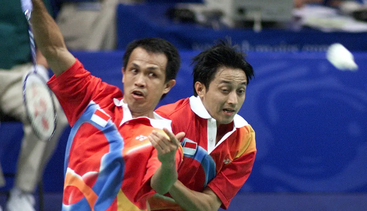 3. Rexy Mainaky/Ricky Subagja - Pasangan yang top pada era 90an ini pernah menjuarai All England pada tahun 1995 dan 1996. Selain All England, pasangan ini pernah menjuarai Olimpiade, Kejuaraan Dunia dan Asian Games. (Bola.com/M Iqbal Ichsan)