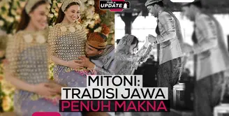 Tradisi Mitoni merupakan ritual adat Jawa yang masih dilestarikan hingga kini. Baru-baru ini, Aaliyah Massaid bersama suami Thariq Halilintar menjalani prosesi sakral ini di usia kehamilan tujuh bulan. Simak, yuk, makna dan tahapan Mitoni yang penuh doa dan harapan dalam Fimela Update kali ini! #fimelaupdate #fimelahariini #fmlmmd