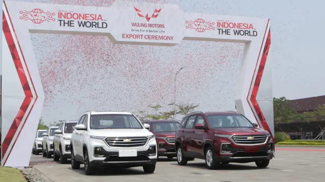 Wuling Almaz RS yang diproduksi di Indonesia diekspor ke Thailand menggunakan logo Chevrolet. (Xinhua/SAIC-GM Wuling)