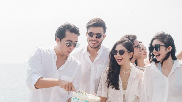 Jessica Mila dan Yakup Hasibuan. (Foto: Dok. Instagram @jscmila)