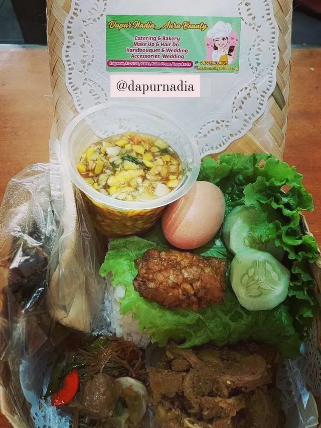 Perempuan itu Serba Bisa, Dari Usaha Salon Belok ke Warung Makan dapurnadia-aurabeauty Jadi Bukti Nyata