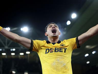 Andre Trindade menjadi mimpi buruk Liverpool saat bertandang ke markas Wolverhampton dalam laga lanjutan Liga Inggris 2025/2026 di Molineux Stadium, Wolverhampton, Inggris, Selasa (03/03/2026) waktu setempat. (AFP/Darren Staples)