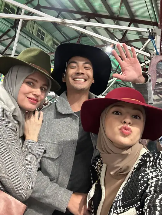Ia terlibat jadi cast di series Wedding Agreement 2. Ia memerankan tokoh Aisyah yang sukses curi perhatian. [Instagram.com/valentinepayenwicaksono]
