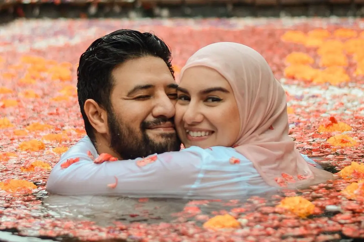 7 Potret Kompak Irish Bella dan Ammar Zoni, Lebarkan Bisnis di Dunia Fashion